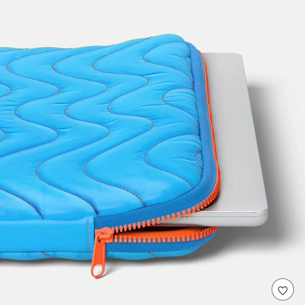 15” Tablet Sleeve - heyday™ Bright Blue: Fits Laptops up to 14